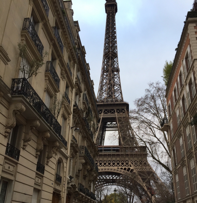Rue de l'Université - Tour Eiffel